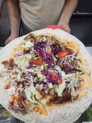 Derwisch-pizza-doner