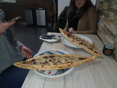 Derwisch-pizza-doner