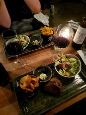 Williams Bar & Kitchen