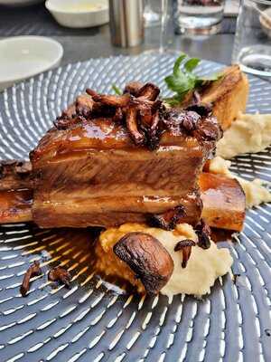 Pur - Essen & Trinken