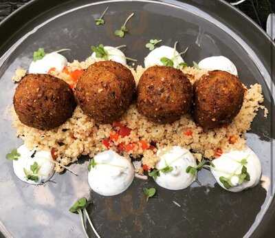 Pur - Essen & Trinken