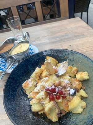 Paulaner In The Squaire