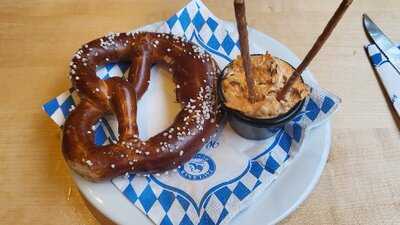 Paulaner In The Squaire