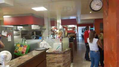 Toni’s Pizza-express