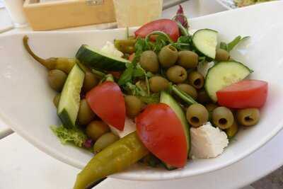 Max - Resto, Bar, Garden