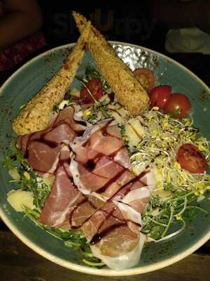 Hans Im GlÜck Burgergrill & Bar