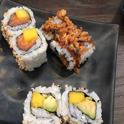 Grand The Sushi Circle