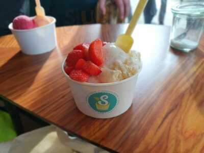 Sorelli´s Frozen Yogurt Und Eisbar