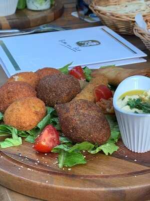 Restaurant & Café Neuenhof 1