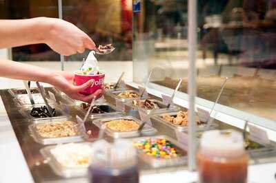 Yolibri Frozen Yogurt