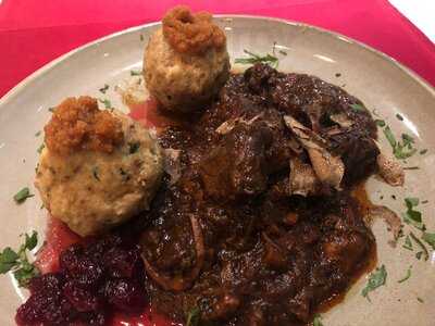 Holzhacker - Im Neuen Schützenhaus