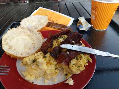 Ferdinand's Backgenuss Cafe