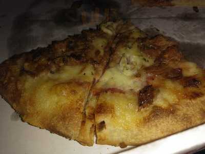 Luna Dinner & Lounge