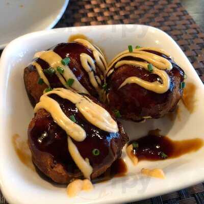 Moki Moki Sushi & Grill