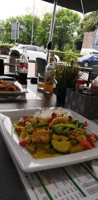 Yam Yam China & Thai Food