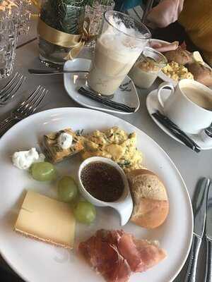 Palastecke – Restaurant & Café Im Kulturpalast