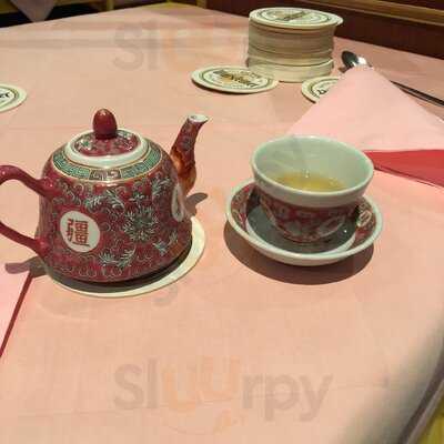 China Restaurant Rain