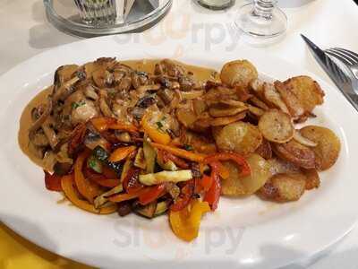 Cafe & Bistro Bolays