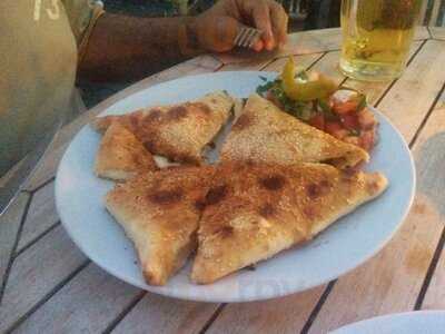 Latifa Cafe Restaurant Bar