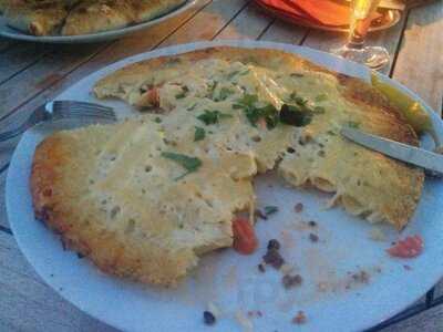 Latifa Cafe Restaurant Bar