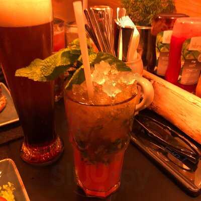 Hans Im GlÜck Burgergrill & Bar