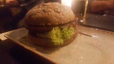 Peter Pane - Leipzig Bernsteincarré