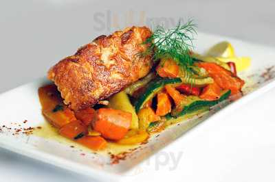 Café Und Restaurant Tomic