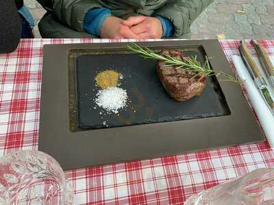 Ampulle Bar & Speisecafe