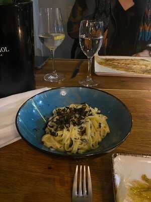 Vinoteca Piccola Cucina