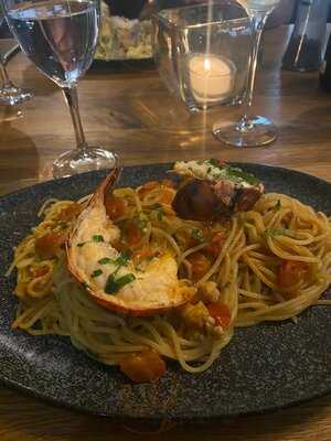 Vinoteca Piccola Cucina