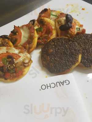 Mediterran Restaurant Lounge