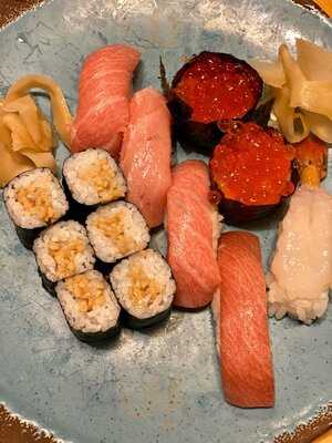 Restaurant Ogura At Hilton Dresden Hotel