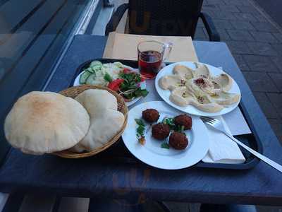 Falafelhaus