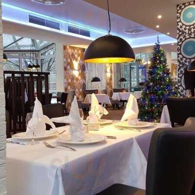 Sazz Restaurant & Bar