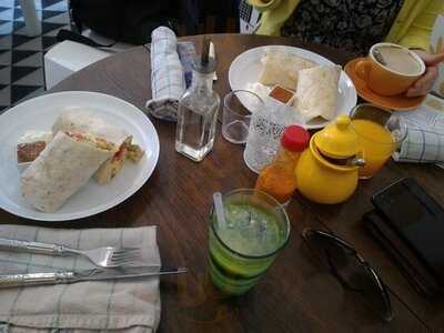 Nosh - Californian Eats & Treats