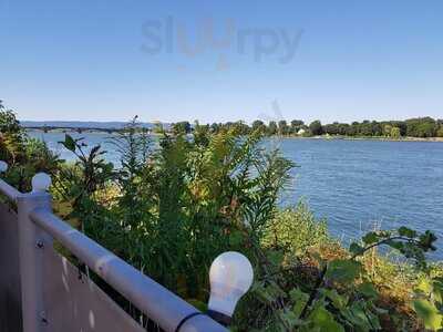 Mole Biergarten Sommerlounge