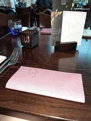 Lux - Barkultur Und Grillkunst