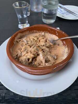 Metaxa - Taverna Ouzeri