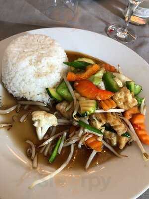 Thara Thai Restaurant