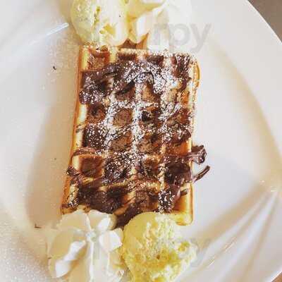 Eiscafe "crema & Cioccolato"