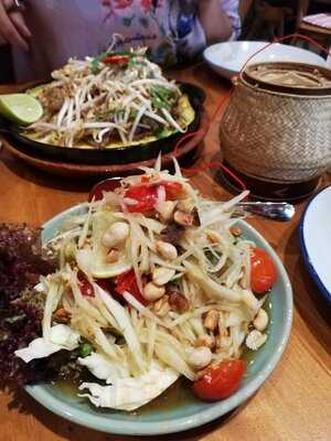 Soi 39 - Thai Street Food