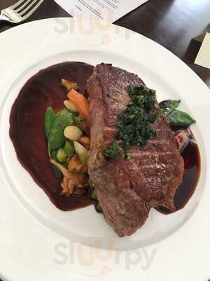 Parlin Essen & Weinbar