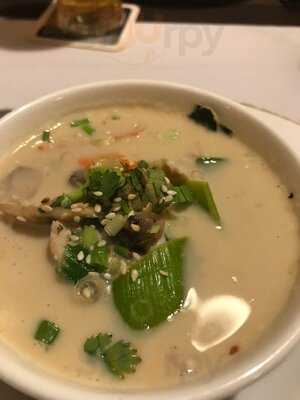 3 Naree Thai Cuisine