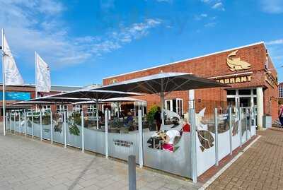 Fischereihafen Restaurant & Fischereihafen Lloyd´s
