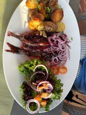 Fischereihafen Restaurant & Fischereihafen Lloyd´s