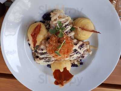 La Bouche Bistro & Bar Et El Pato