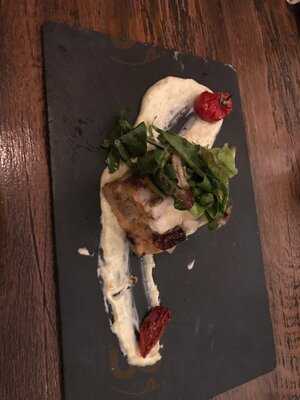 Reinhardt's Restaurant & Weinbar