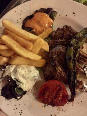 Fasil Restaurant Bar Lounge