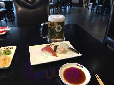 Yumini Sushi & Grill