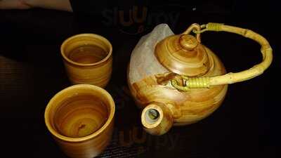 Yumini Sushi & Grill